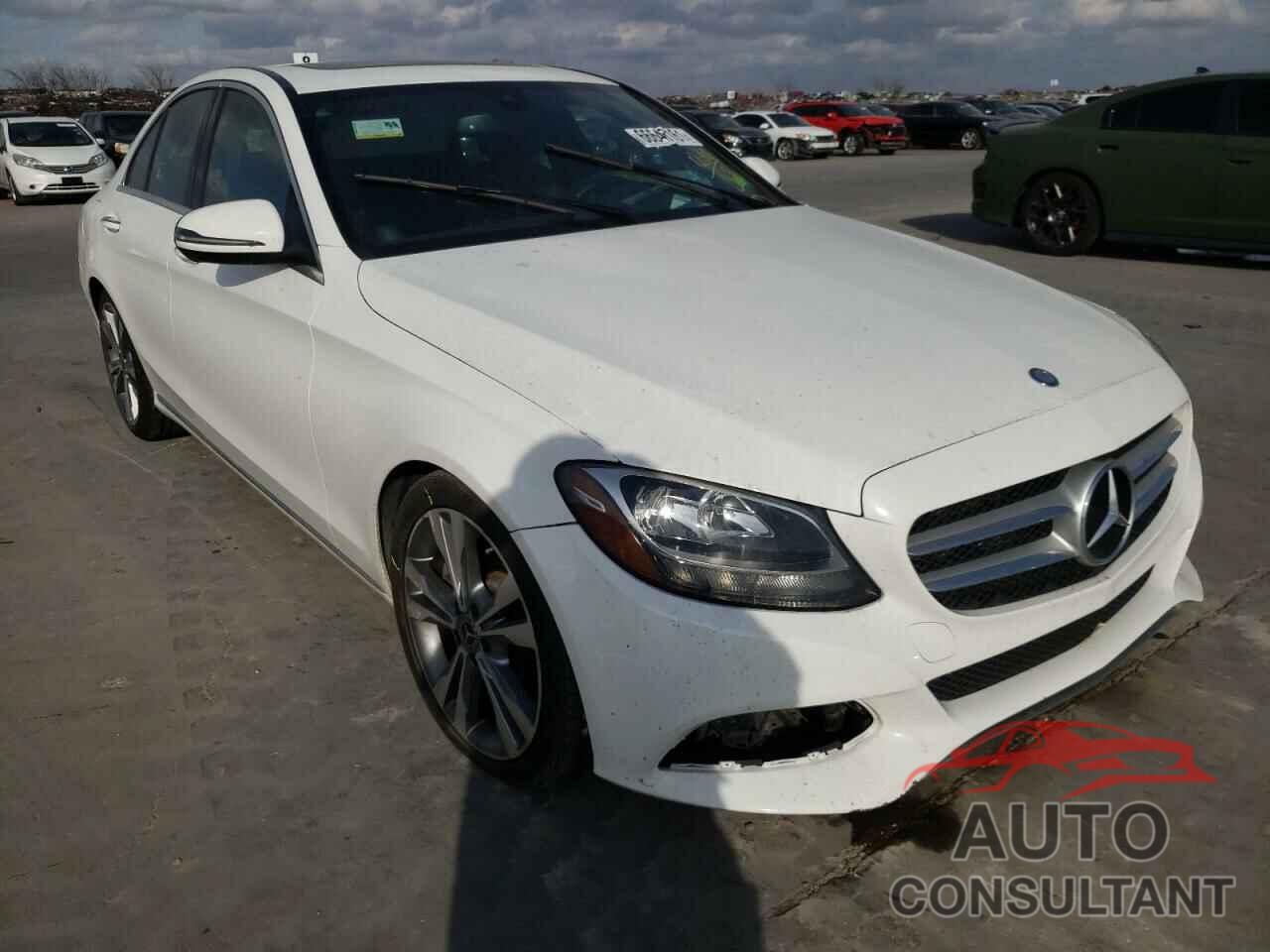 MERCEDES-BENZ C-CLASS 2018 - 55SWF4JB1JU250140