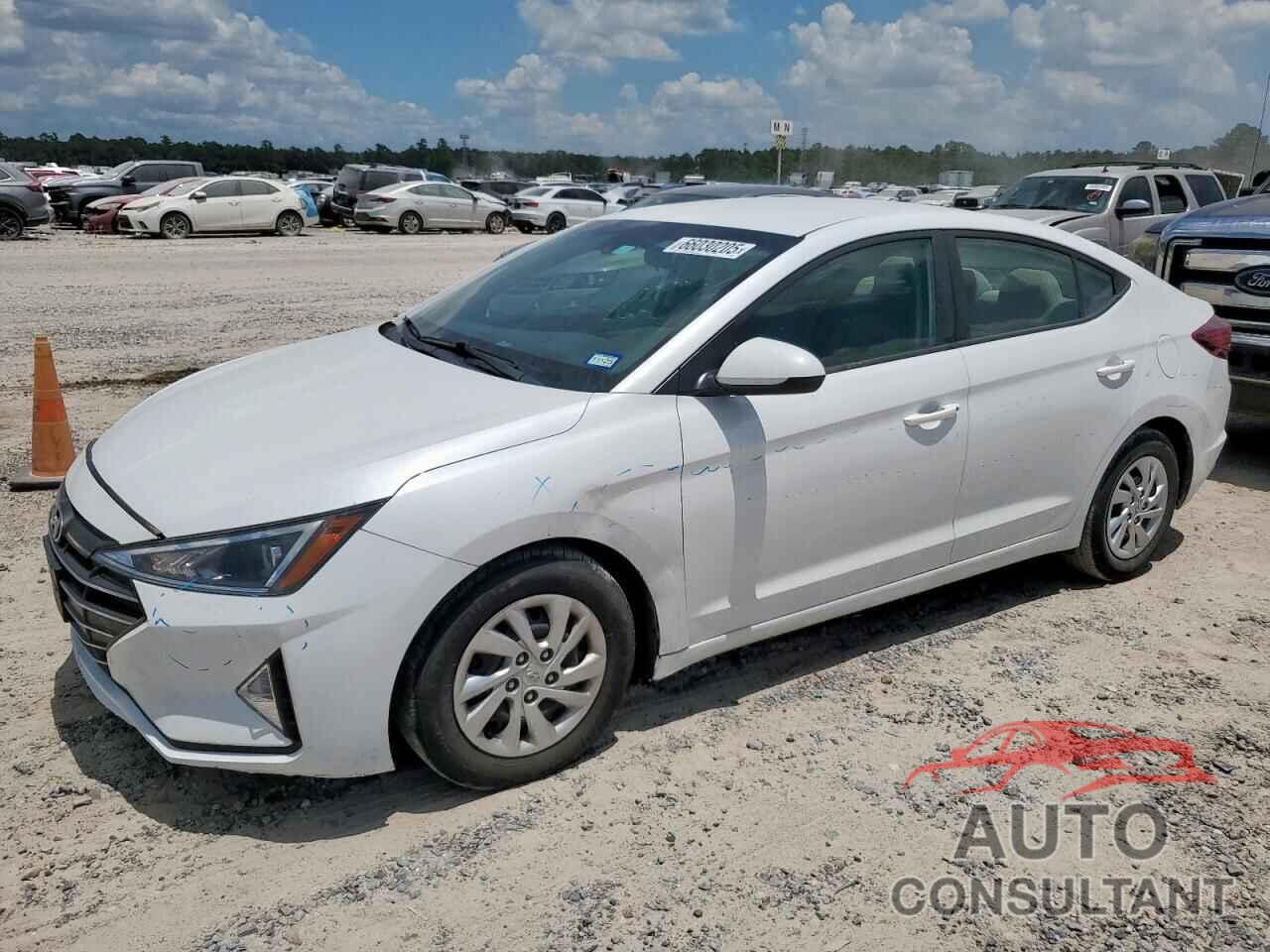 HYUNDAI ELANTRA 2020 - 5NPD74LF8LH520295