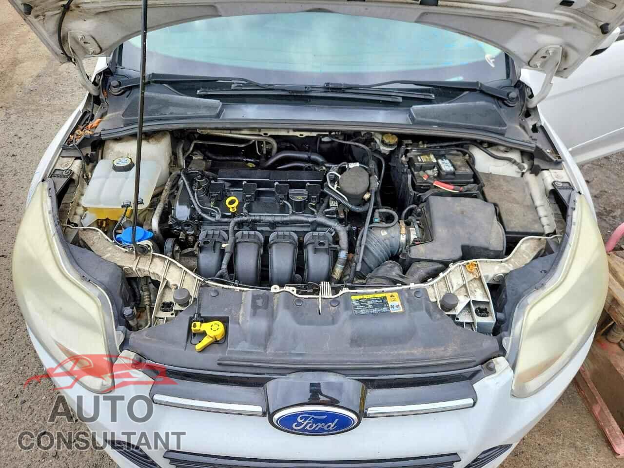 FORD FOCUS 2012 - 1FAHP3K29CL296868