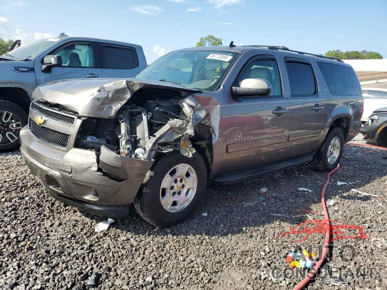 CHEVROLET SUBURBAN 2012 - 1GNSCJE01CR261028