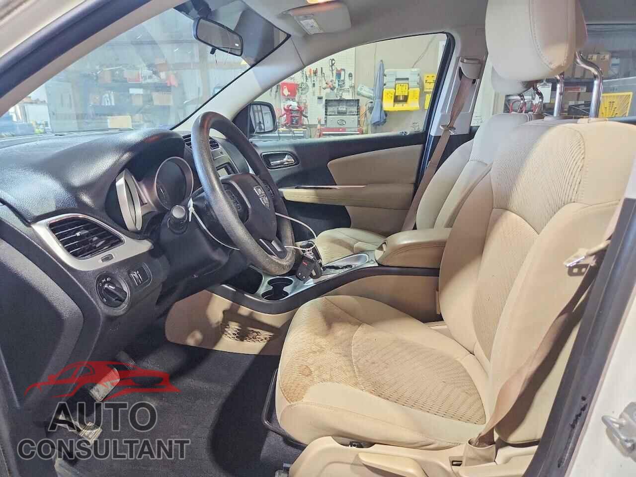 DODGE JOURNEY 2014 - 3C4PDCAB2ET303585