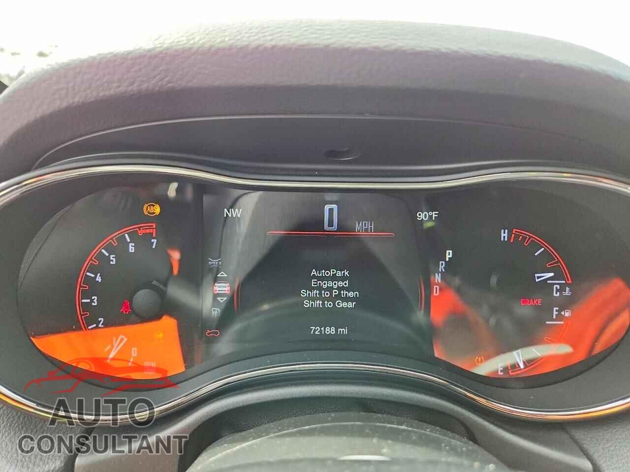 DODGE DURANGO 2018 - 1C4RDJDG2JC115613