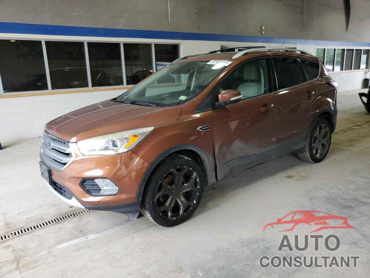 FORD ESCAPE 2017 - 1FMCU9J90HUE30999