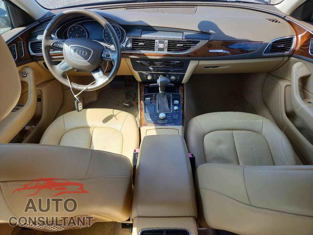 AUDI A6 2013 - WAUGFAFC8DN080898