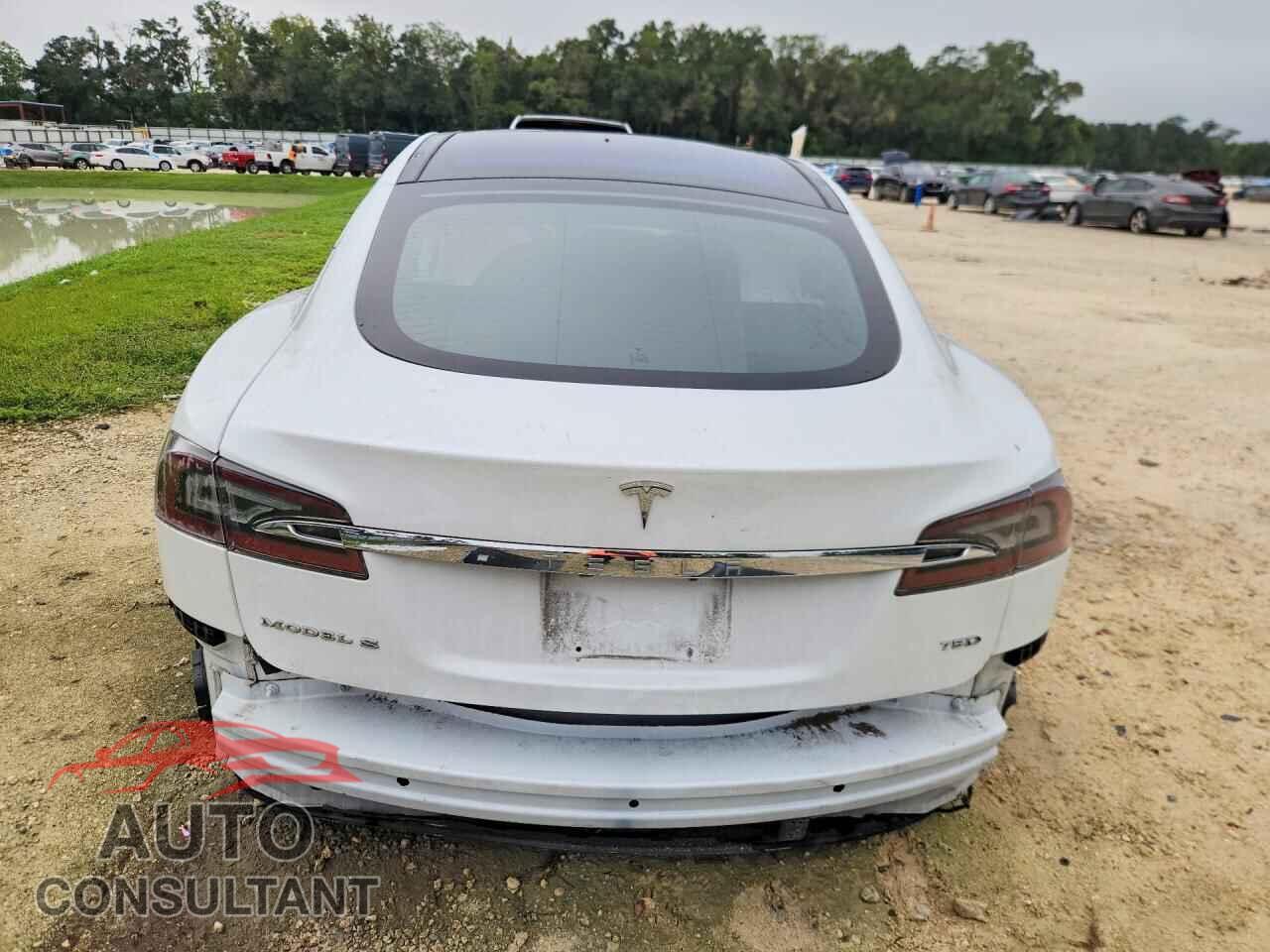 TESLA MODEL S 2018 - 5YJSA1E2XJF273486