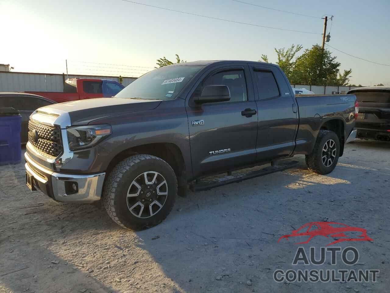 TOYOTA TUNDRA 2019 - 5TFUY5F14KX787746