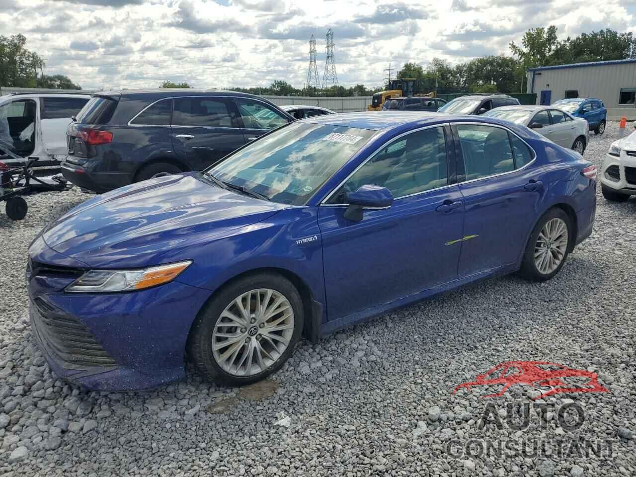 TOYOTA CAMRY 2018 - 4T1B21HK8JU505398