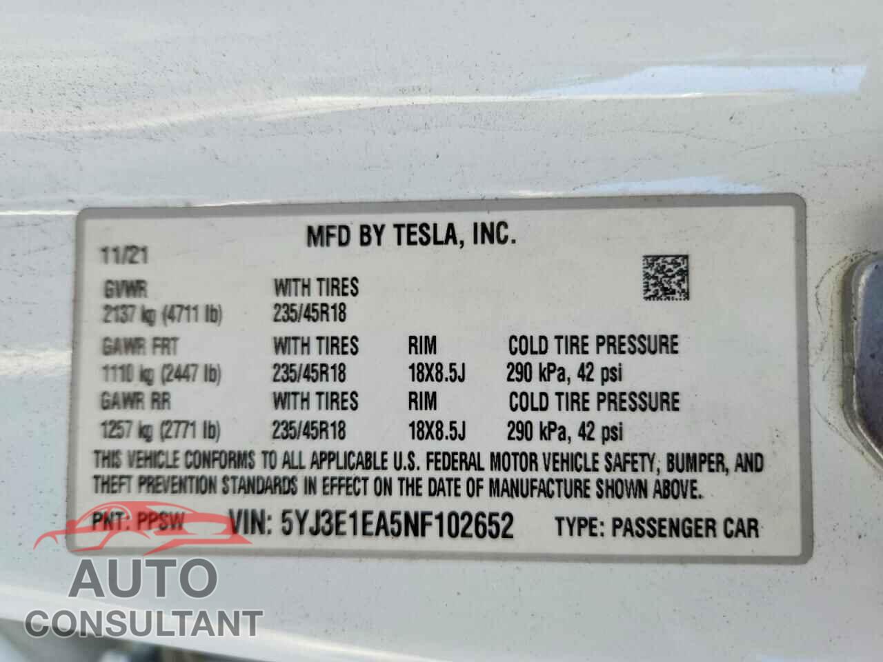 TESLA MODEL 3 2022 - 5YJ3E1EA5NF102652
