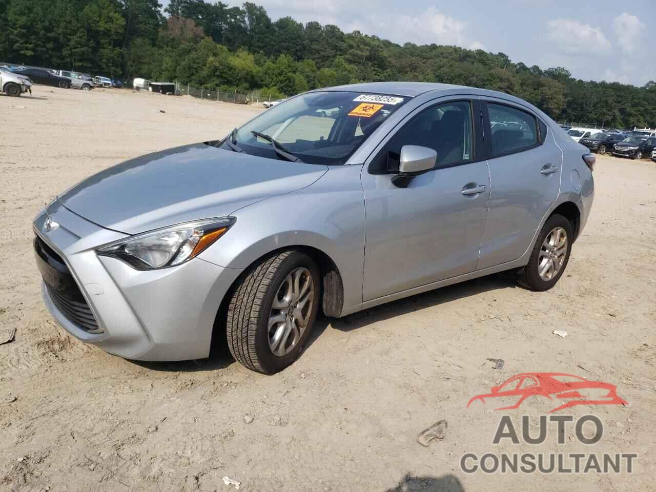 TOYOTA YARIS 2017 - 3MYDLBYV9HY179498