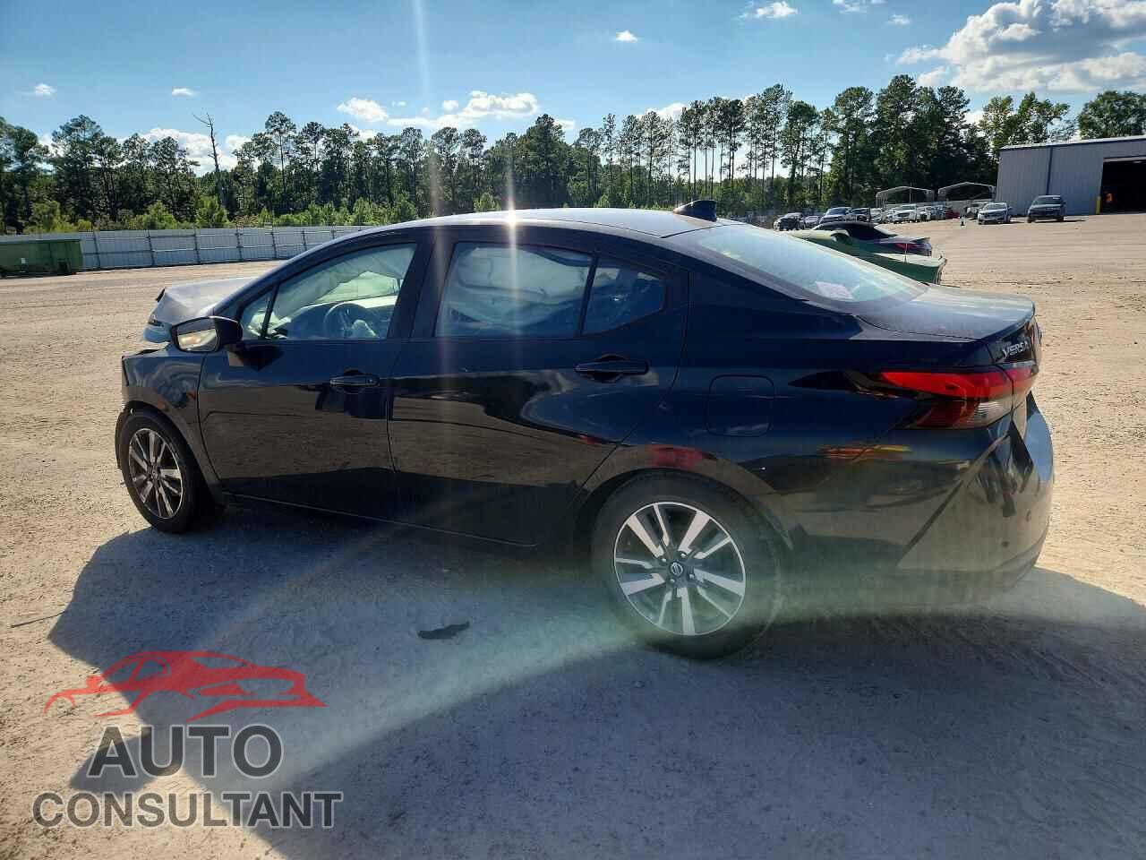 NISSAN VERSA 2020 - 3N1CN8EV4LL840715