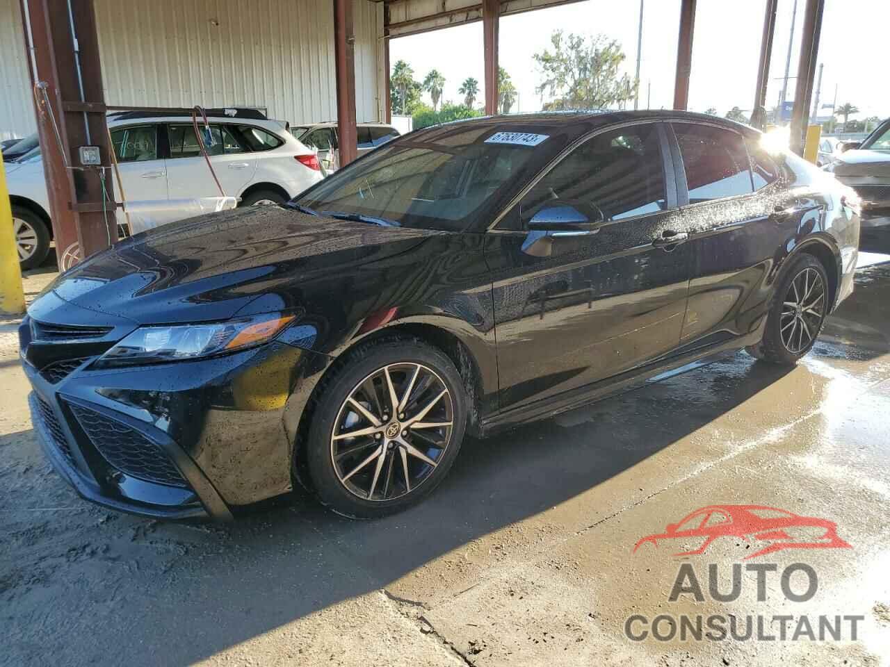TOYOTA CAMRY 2023 - 4T1G11AK7PU773046
