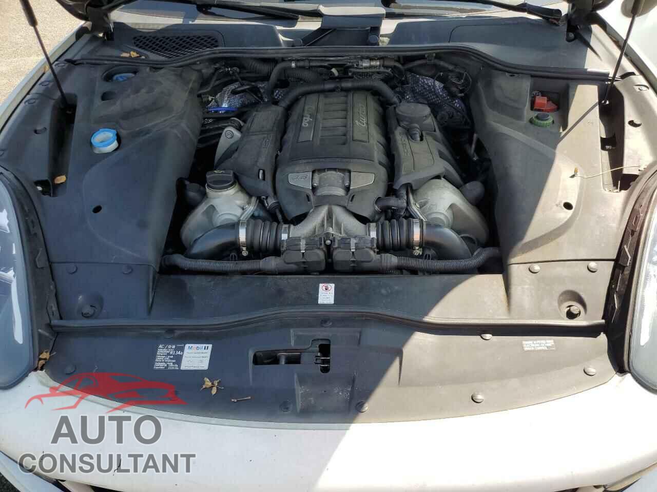 PORSCHE CAYENNE 2016 - WP1AC2A25GLA89207