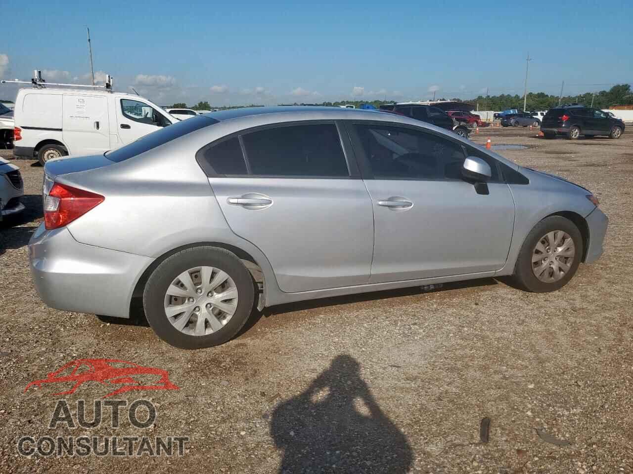 HONDA CIVIC 2012 - 19XFB2F50CE032252