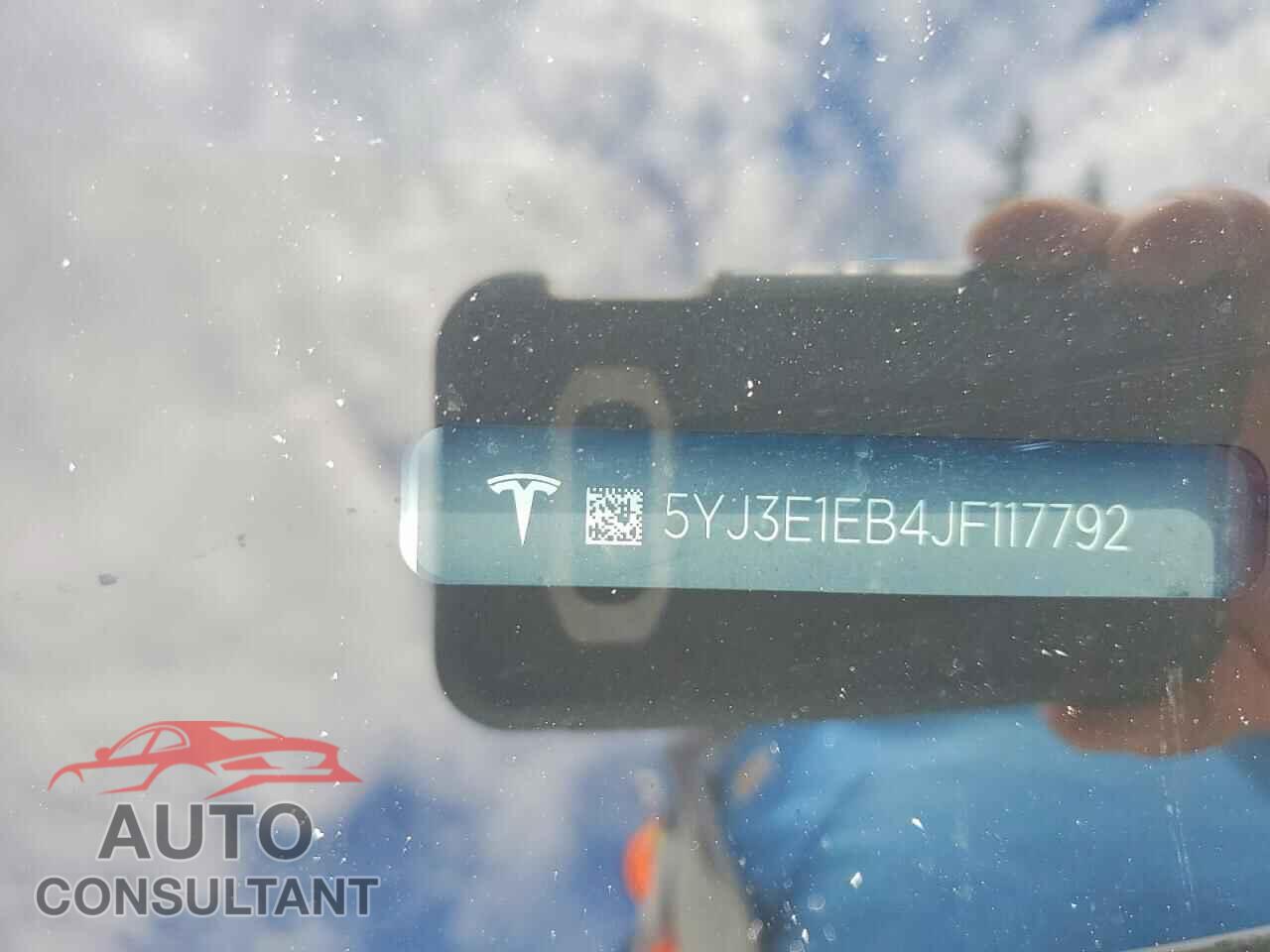 TESLA MODEL 3 2018 - 5YJ3E1EB4JF117792