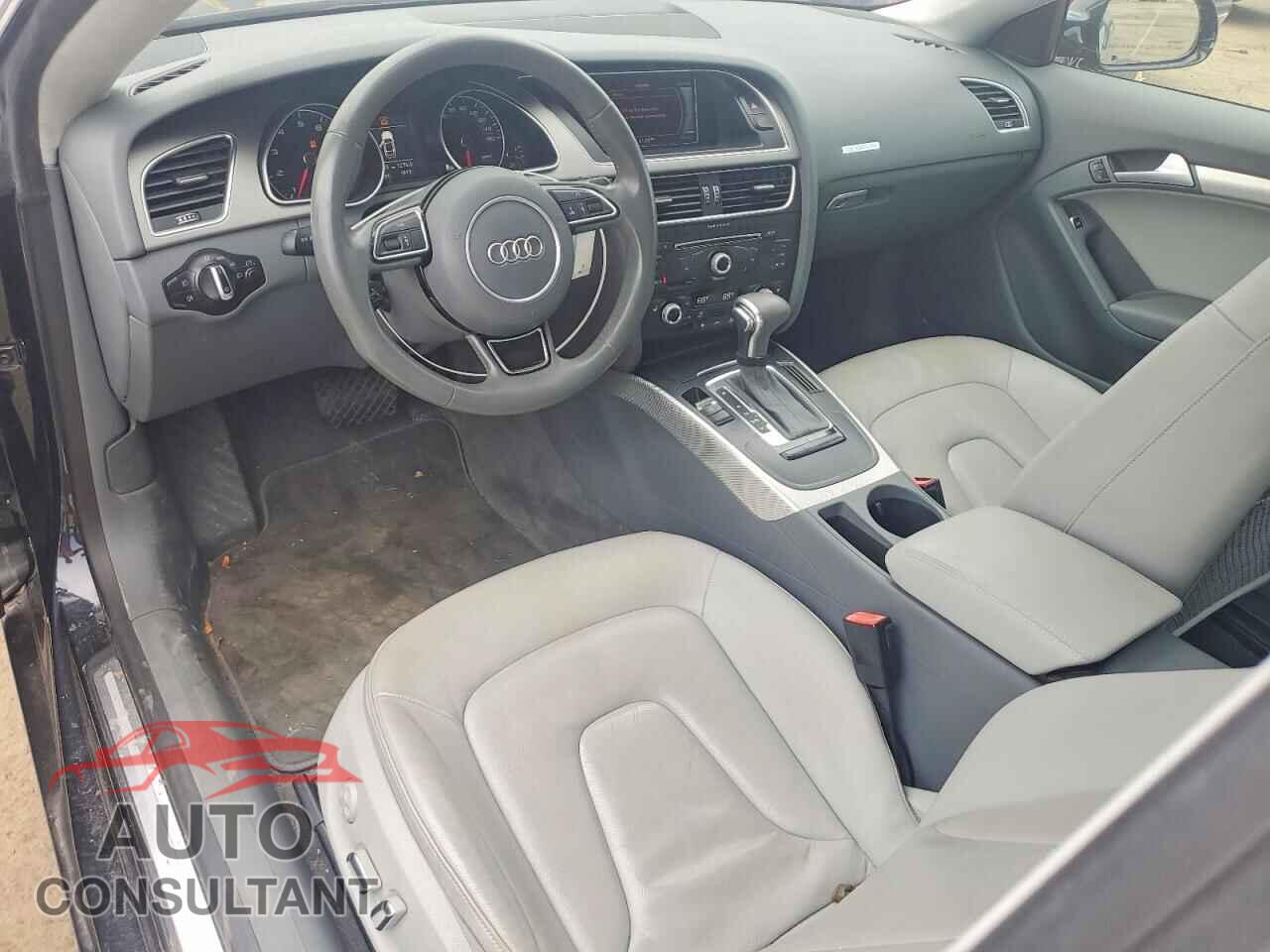 AUDI A5 2014 - WAUCFAFR3EA047111