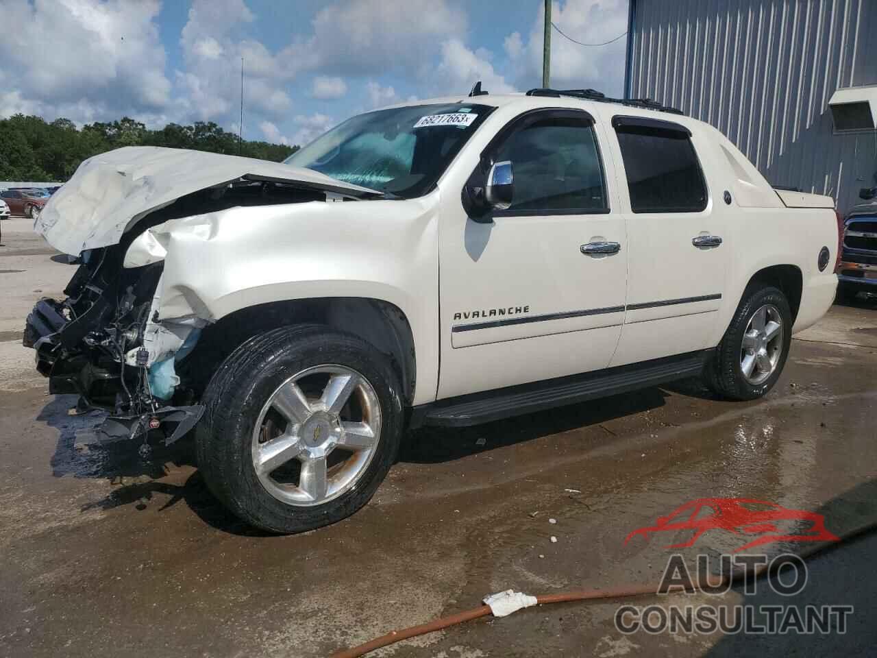 CHEVROLET AVALANCHE 2013 - 3GNMCGE0XDG129429