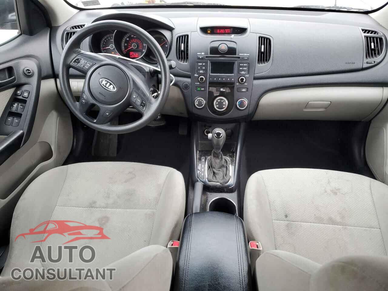 KIA FORTE 2012 - KNAFU4A21C5553976
