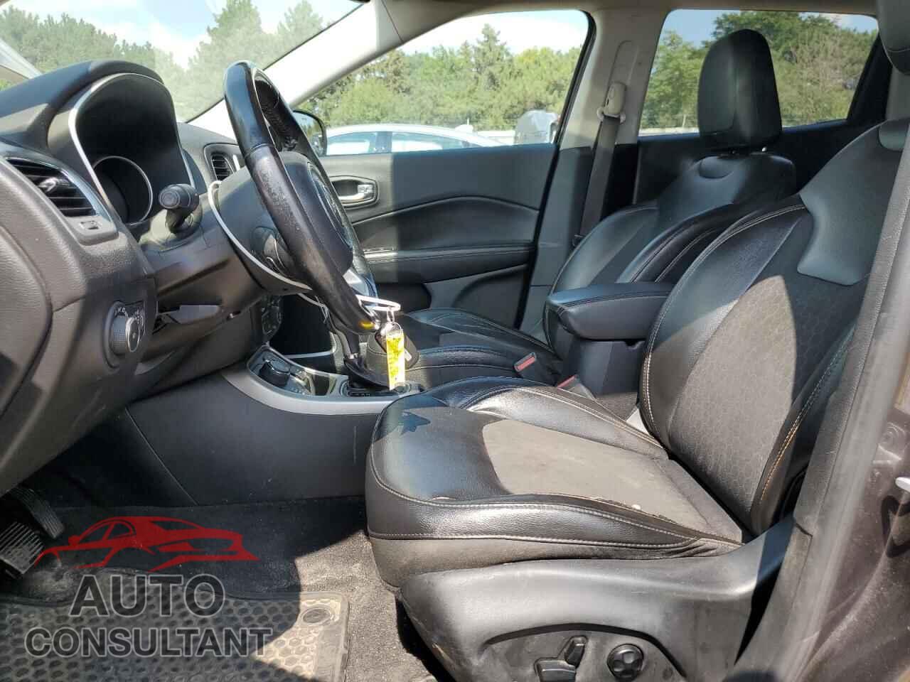 JEEP COMPASS 2018 - 3C4NJDBB6JT313972