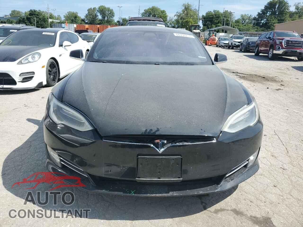 TESLA MODEL S 2017 - 5YJSA1E14HF209722