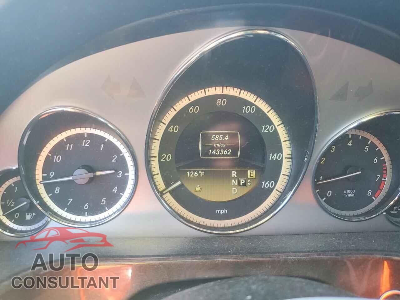 MERCEDES-BENZ E-CLASS 2012 - WDDHF8JB0CA631531