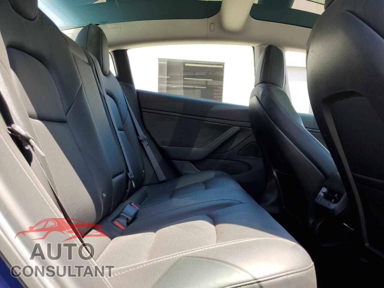 TESLA MODEL 3 2018 - 5YJ3E1EA4JF037013
