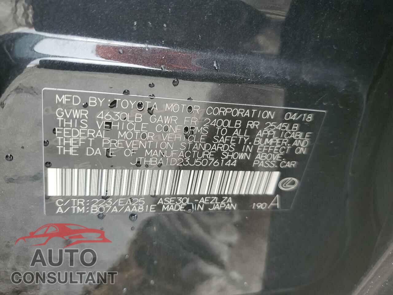 LEXUS IS 2018 - JTHBA1D23J5076144