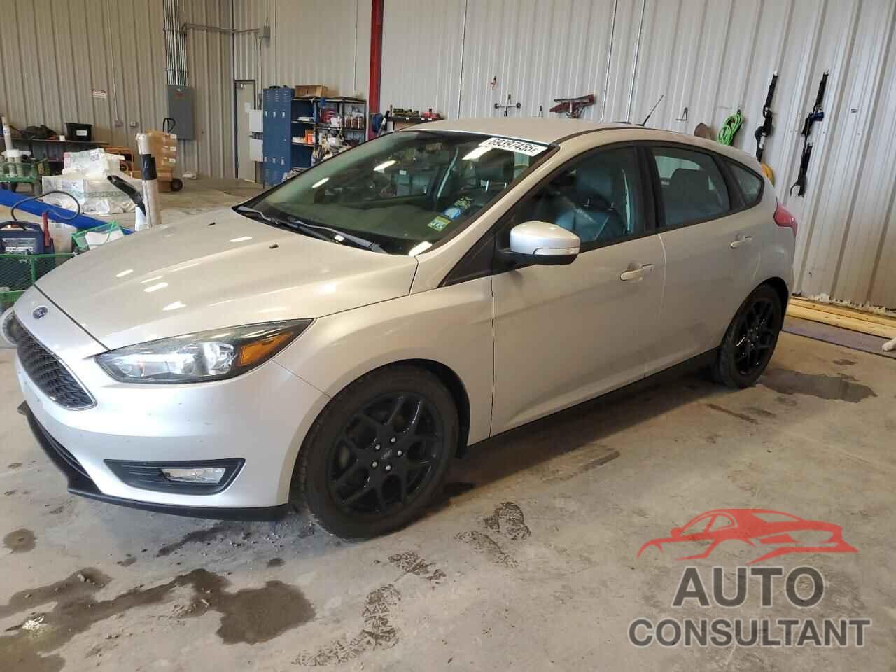 FORD FOCUS 2016 - 1FADP3K2XGL321619