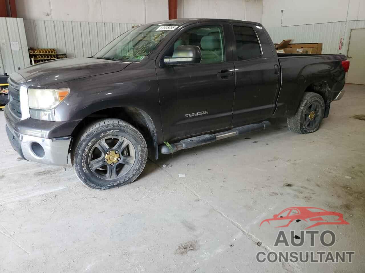 TOYOTA TUNDRA 2011 - 5TFUM5F16BX019438