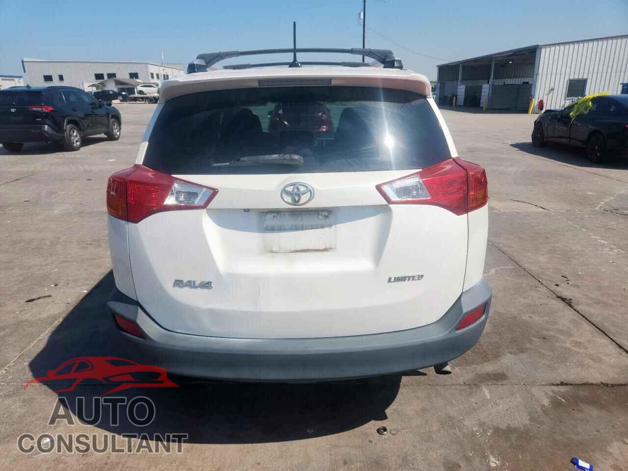 TOYOTA RAV4 2013 - 2T3YFREV0DW016257