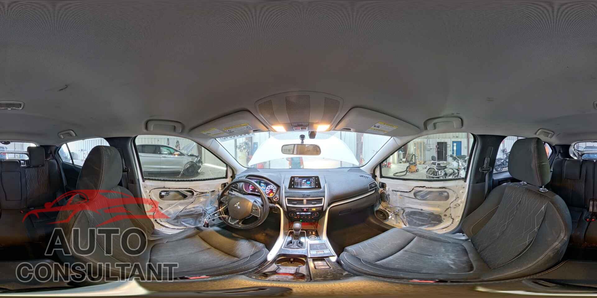 MITSUBISHI ECLIPSE 2018 - JA4AT5AAXJZ070435