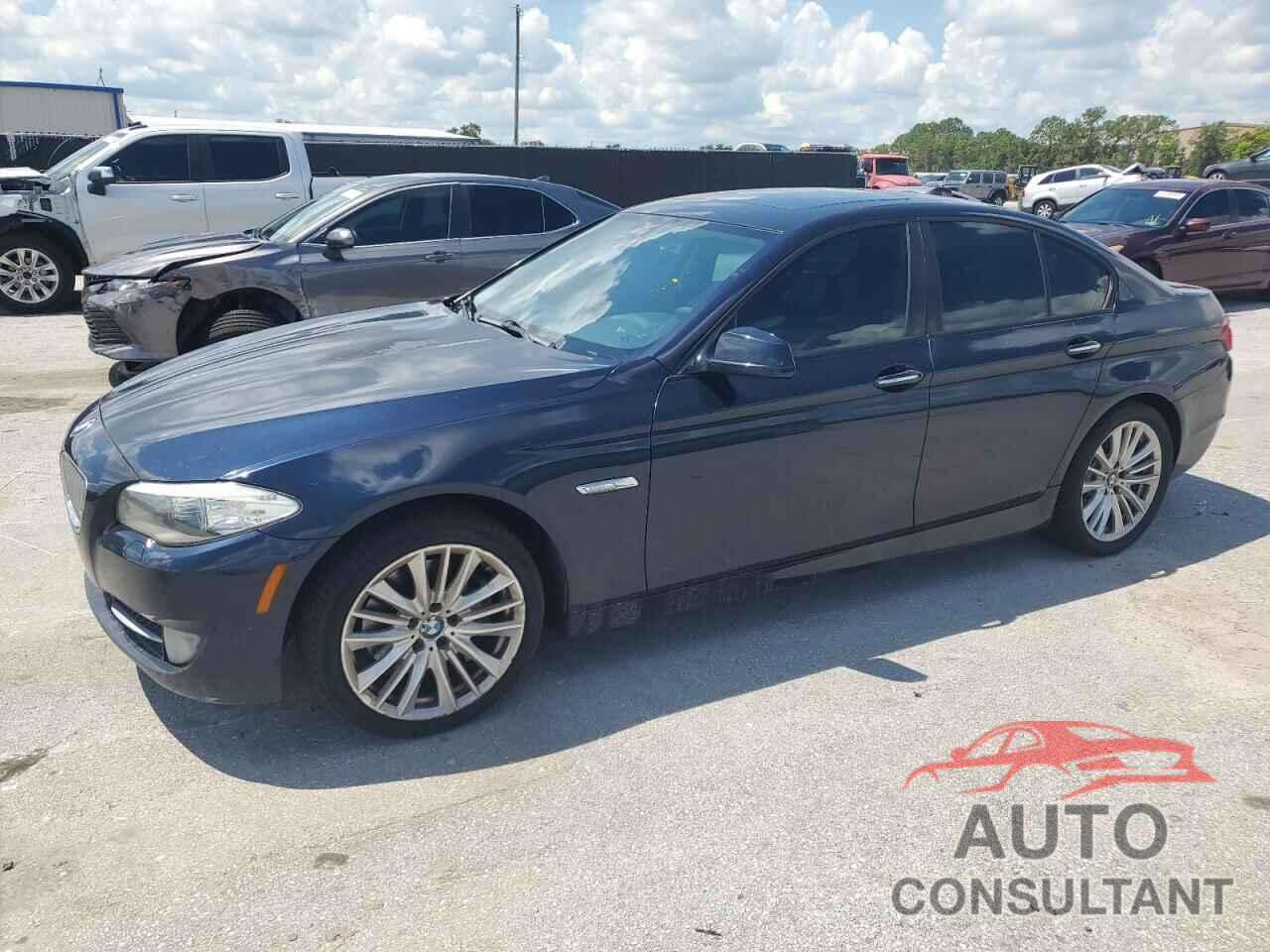 BMW 5 SERIES 2011 - WBAFR9C5XBC757885