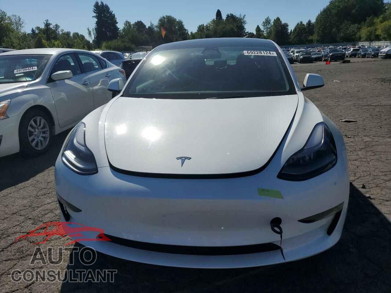 TESLA MODEL 3 2023 - 5YJ3E1EA6PF605674