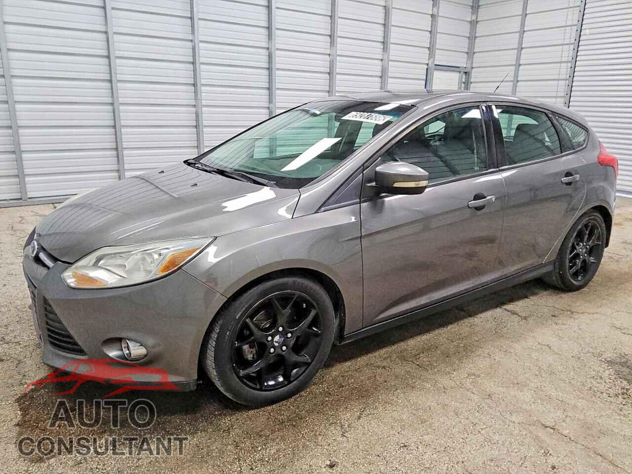 FORD FOCUS 2014 - 1FADP3K22EL269626