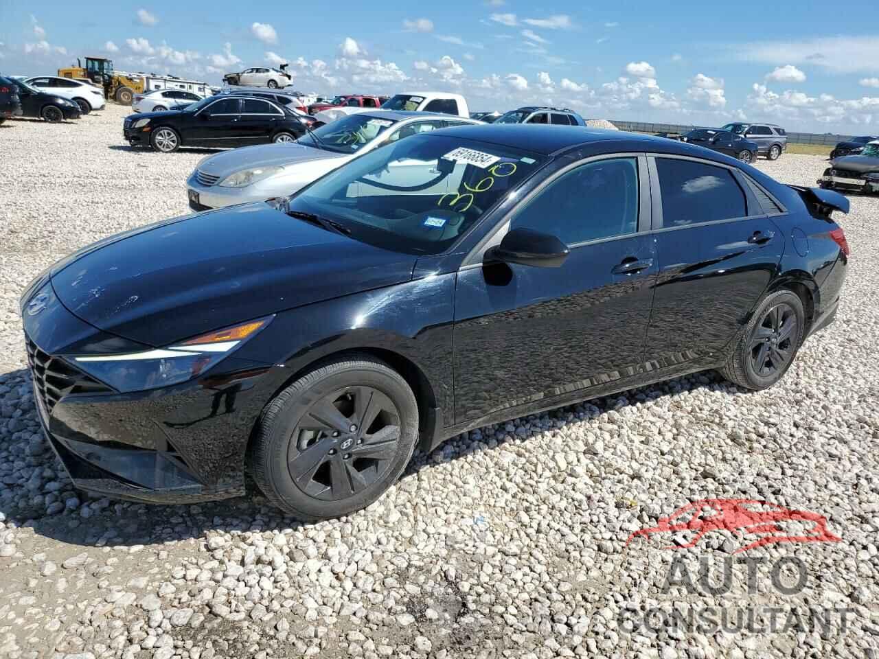 HYUNDAI ELANTRA 2022 - KMHLM4AG5NU247451