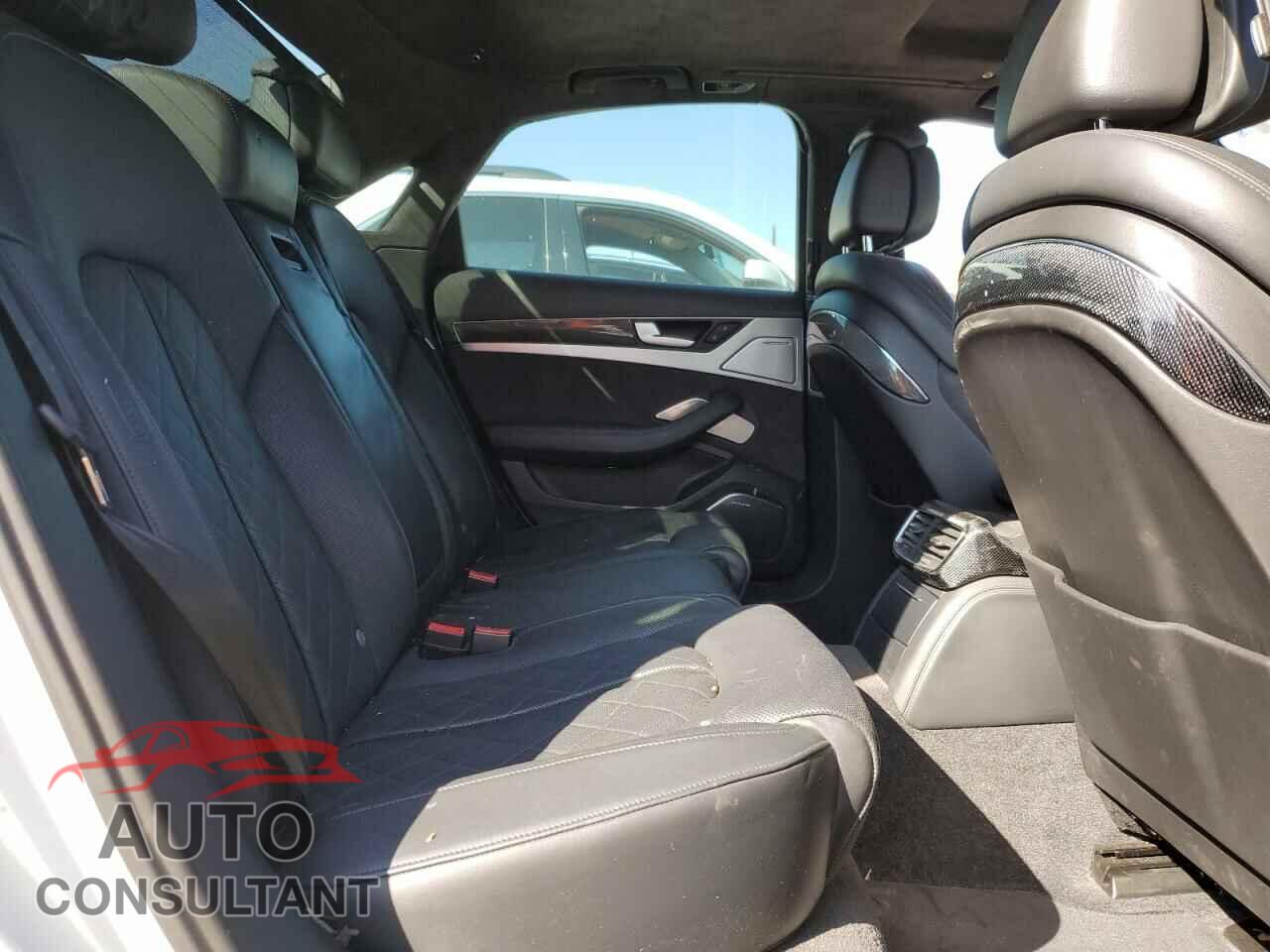 AUDI S8 2014 - WAUD2AFD6EN004797