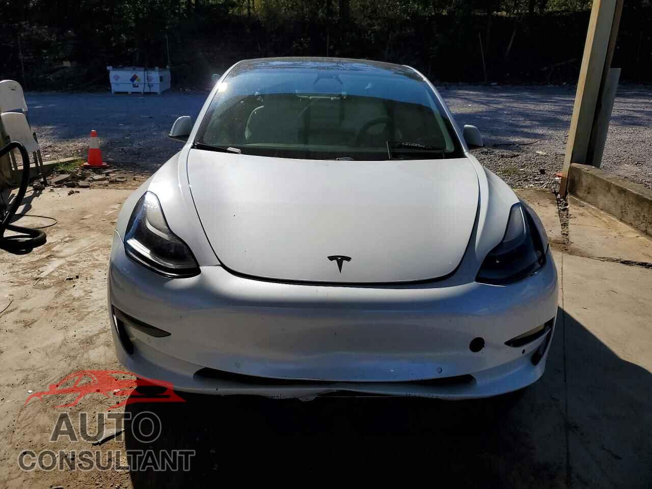 TESLA MODEL 3 2021 - 5YJ3E1EB4MF903306