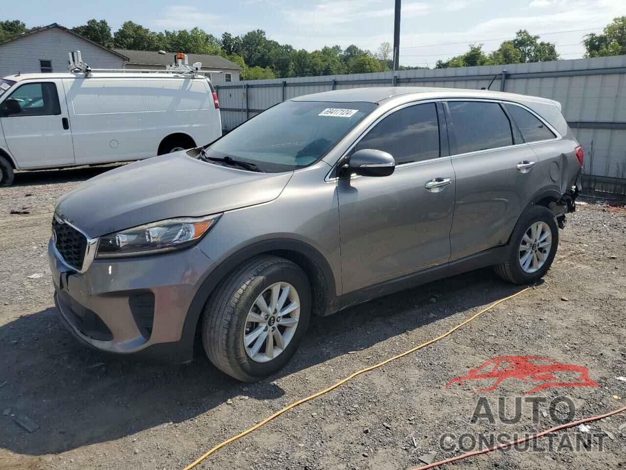 KIA SORENTO 2019 - 5XYPG4A51KG490960