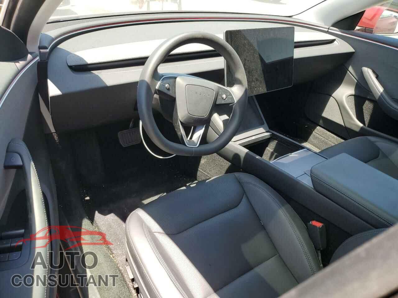TESLA MODEL 3 2024 - 5YJ3E1EA4RF720986
