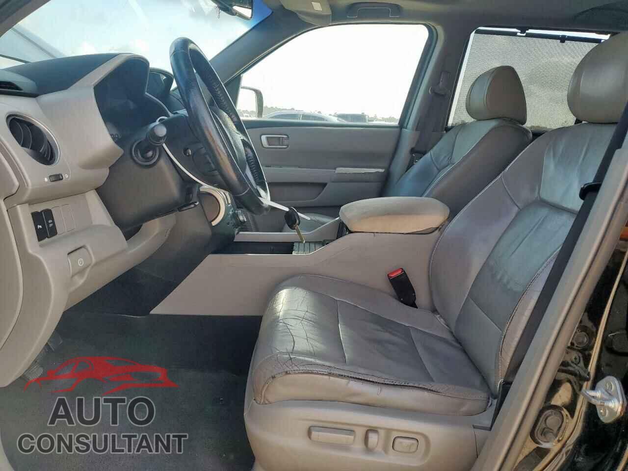 HONDA PILOT 2011 - 5FNYF4H95BB080914