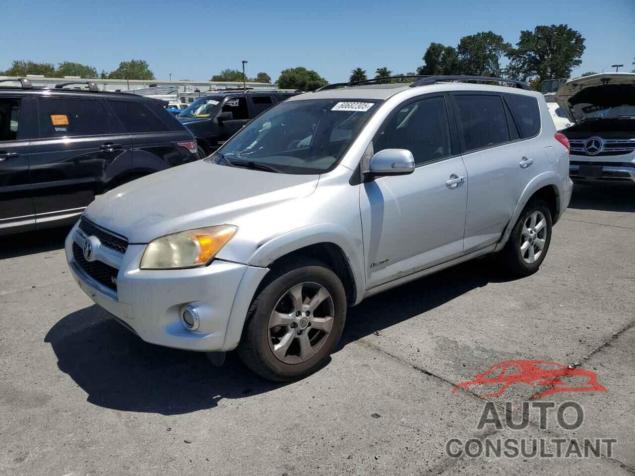 TOYOTA RAV4 2009 - JTMBK31V89D006598