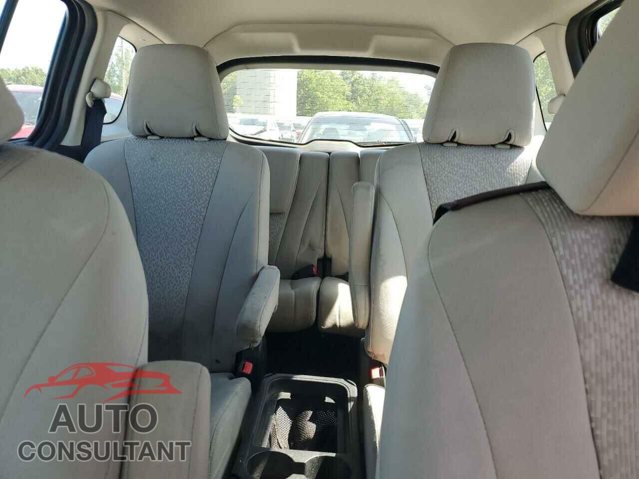 MAZDA 5 2012 - JM1CW2BL4C0110357