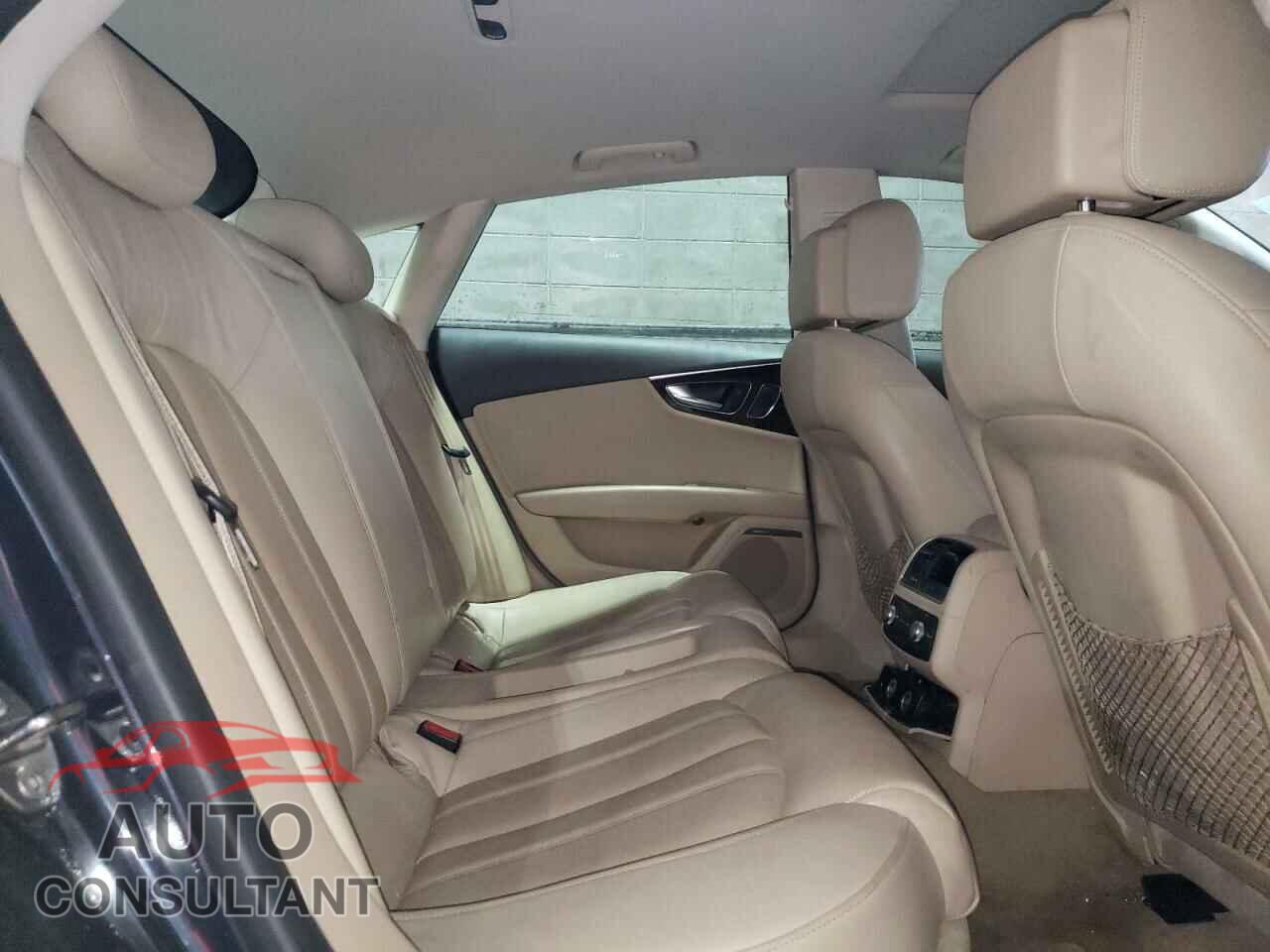 AUDI A7 2012 - WAU2GAFC3CN056711