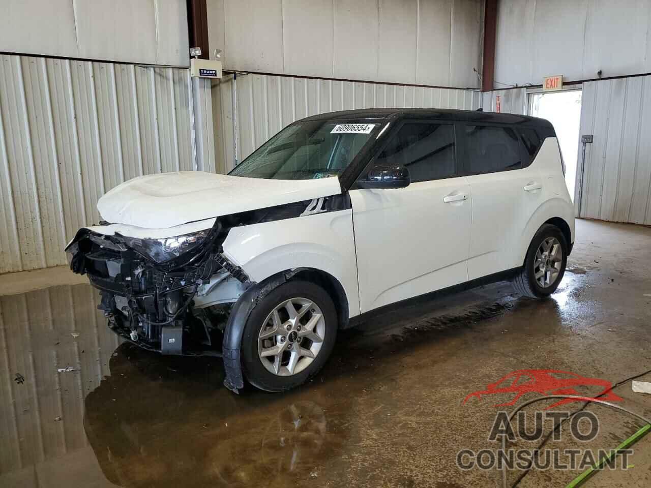 KIA SOUL 2023 - KNDJ23AU9P7204671