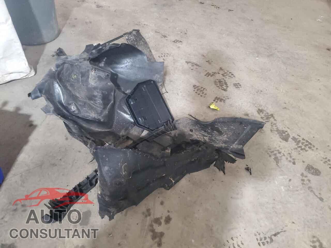 FORD FOCUS 2017 - 1FADP3L9XHL307037