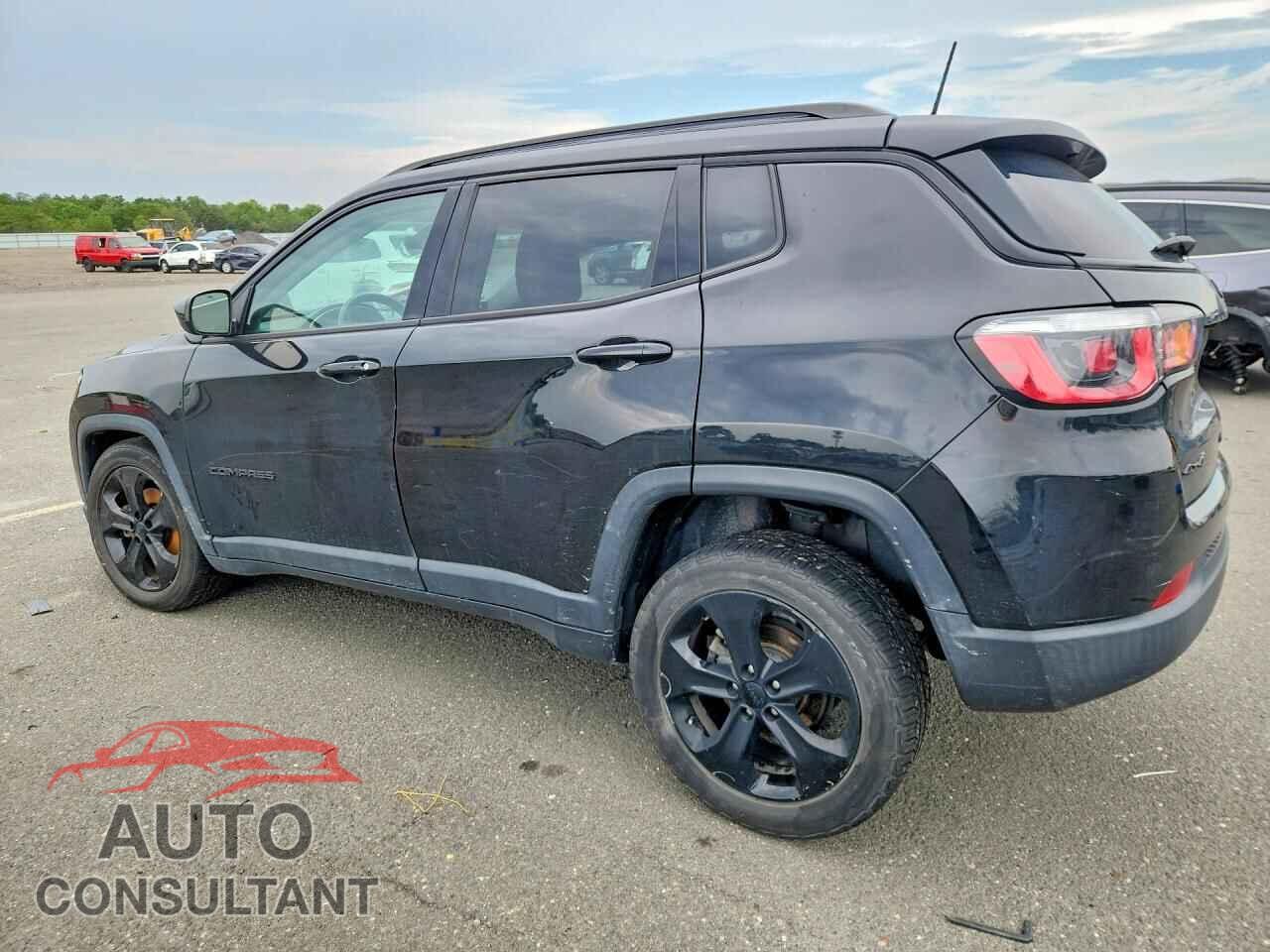 JEEP COMPASS 2018 - 3C4NJDBB2JT325634