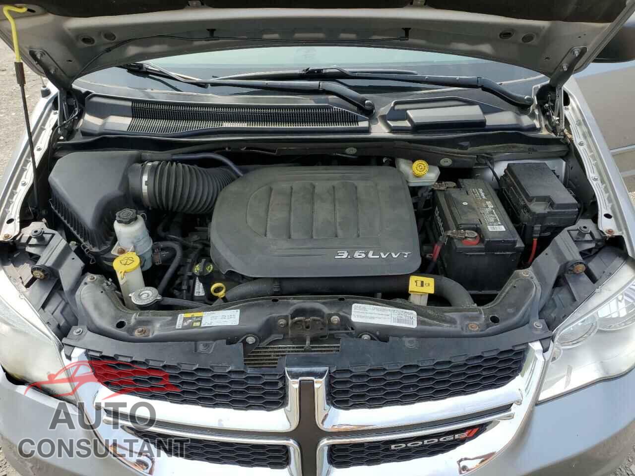 DODGE CARAVAN 2015 - 2C4RDGBG9FR723696