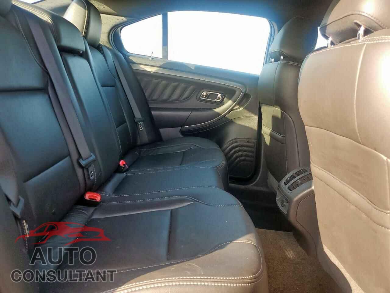 FORD TAURUS 2013 - 1FAHP2E98DG161927