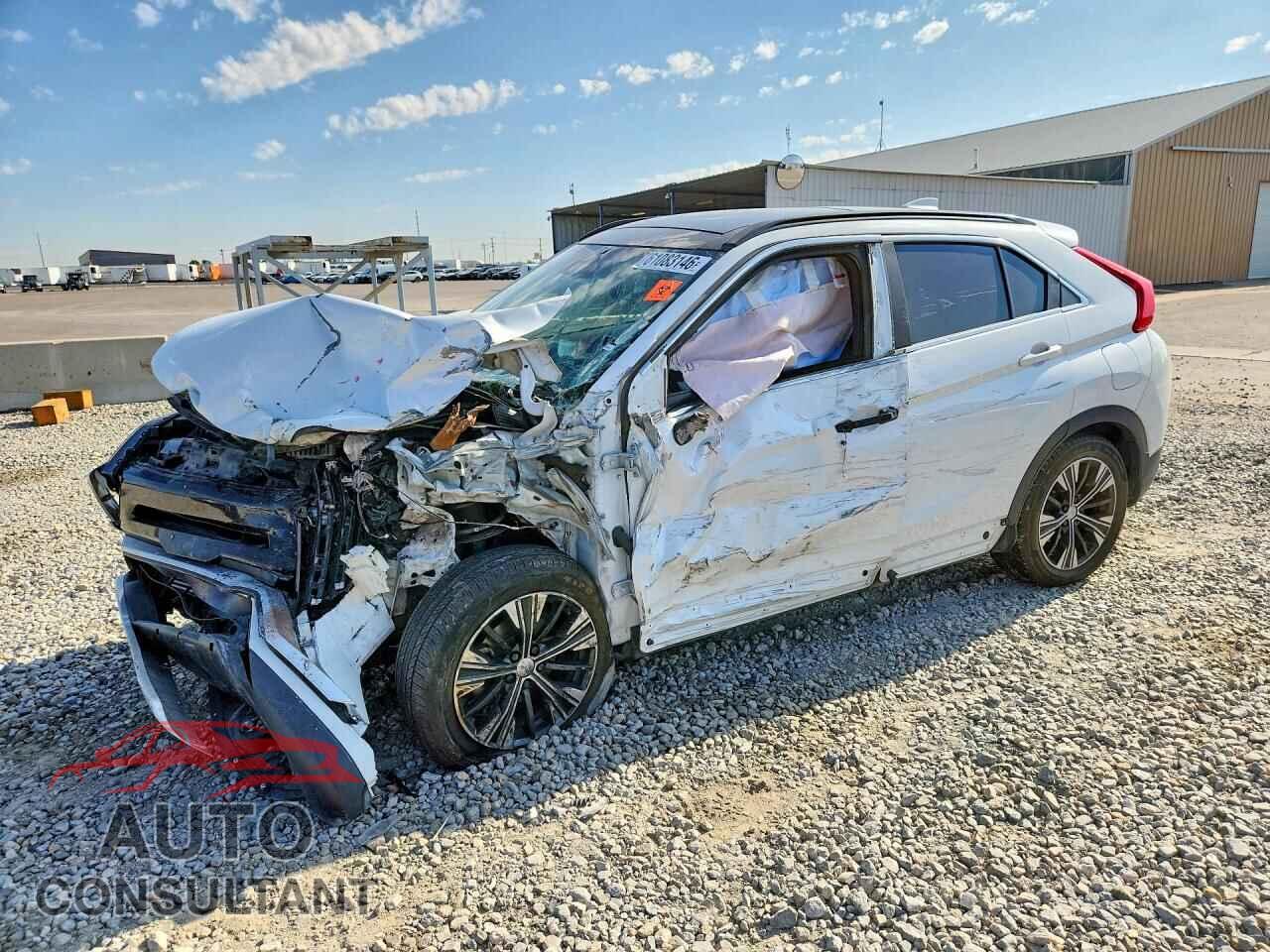 MITSUBISHI ECLIPSE 2018 - JA4AT5AA5JZ041540