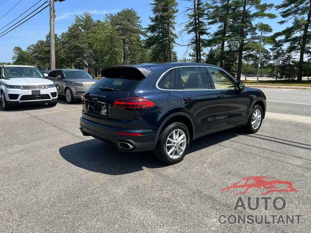 PORSCHE CAYENNE 2016 - WP1AA2A22GKA36878