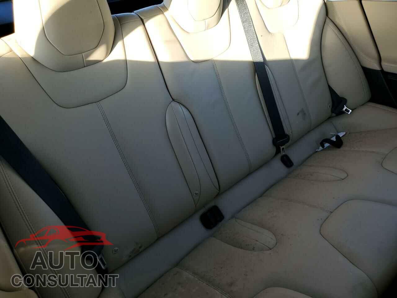 TESLA MODEL S 2017 - 5YJSA1E28HF204435